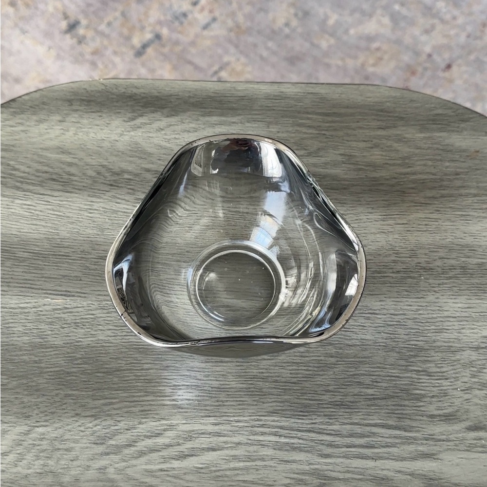 Dorothy Thorpe Style MCM Silver Ombré Fade Triangle Dessert Bowl
